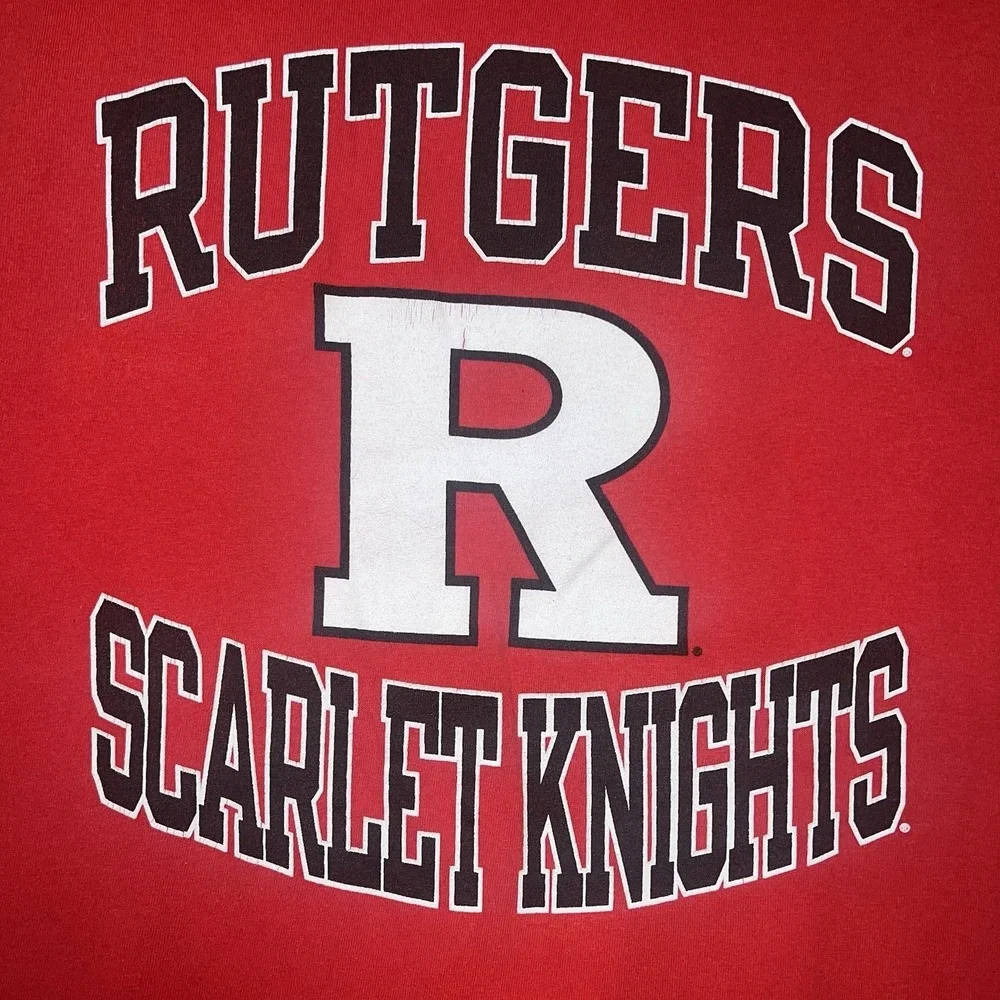 VTG Champion Rutgers Scarlet Knights T‎ Shirt Men's Size L Red Embroidered Tee